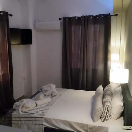 Georgios L Hotel Скопелос Екстериор снимка