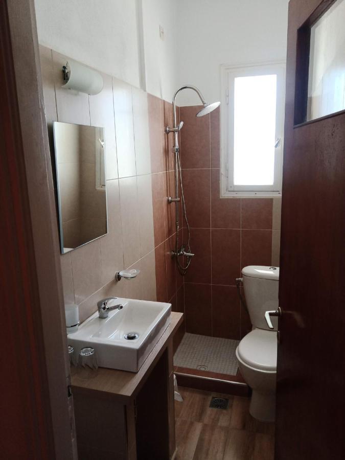 Georgios L Hotel Скопелос Екстериор снимка