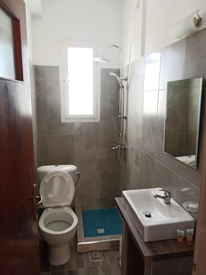 Georgios L Hotel Скопелос Екстериор снимка
